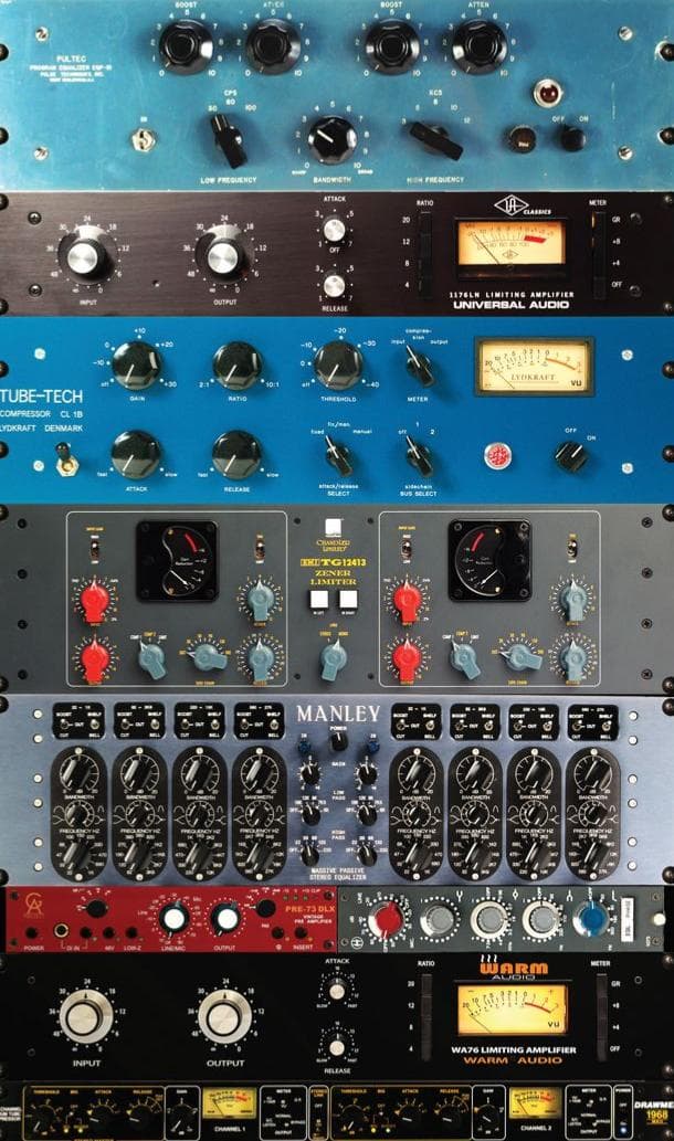 Rack de procesadores analógicos de estudio